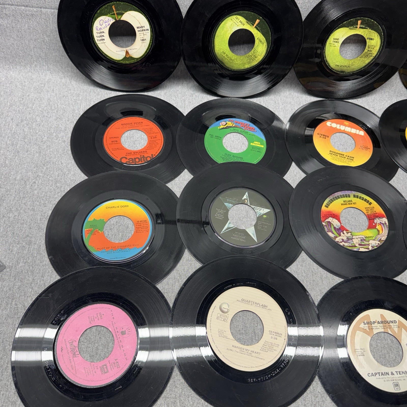 Vintage 45 RPM Record Lot of 86 – 7″ Vinyl Singles Rock Pop 70s 80s Beatles Etc.