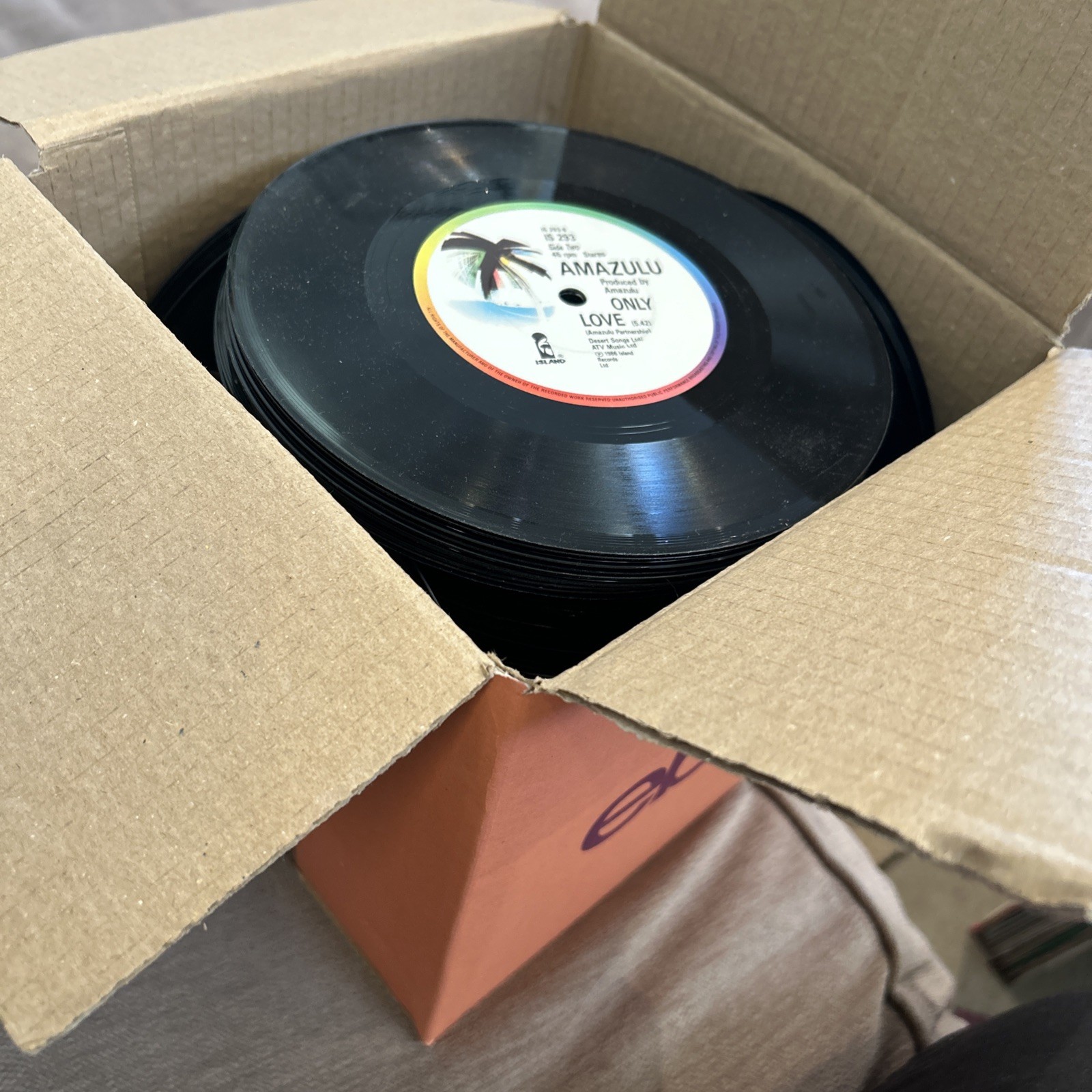100 x 7” Vinyl Single Records for Crafts Crafting Upcycling all full centres