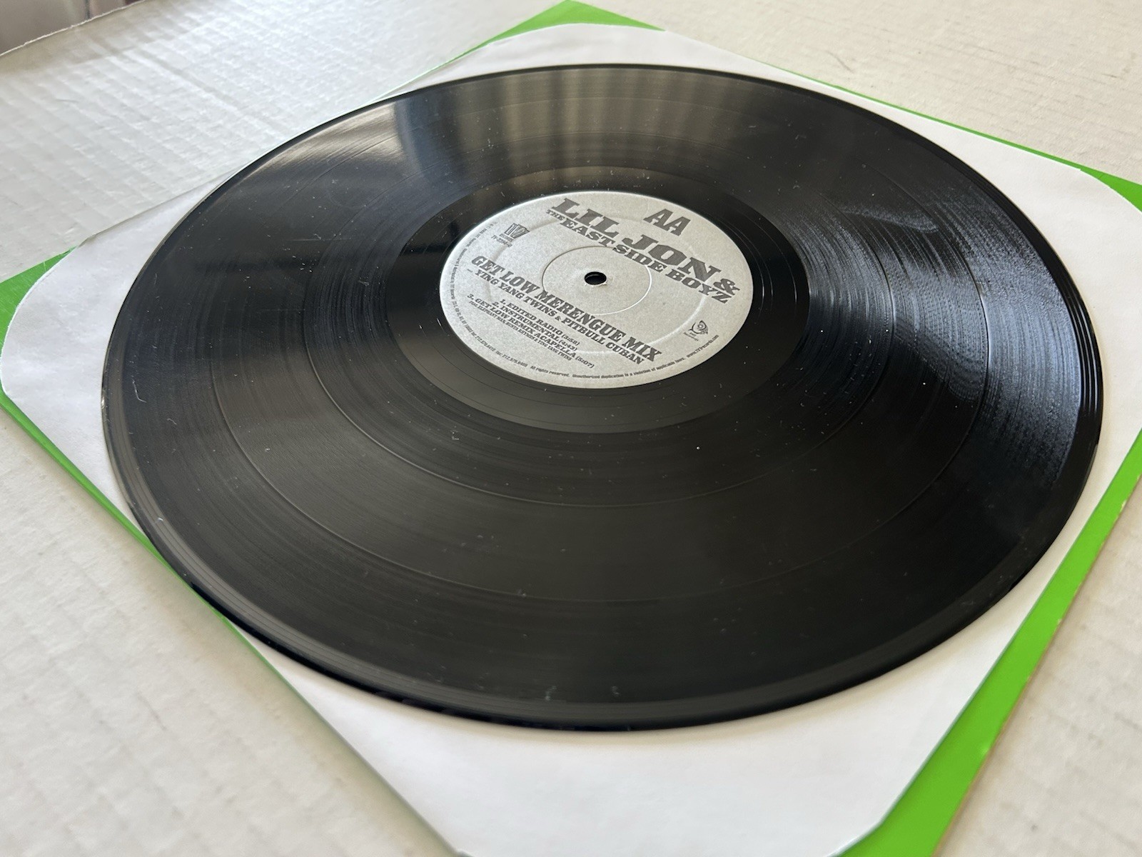 Lil Jon & The East Side Boyz Get Low (Remix) / Get Low (Merengue Mix) Maxi Vinyl
