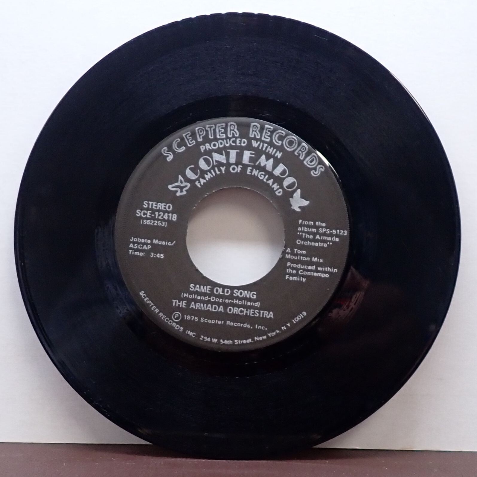 Armada Orchestra – Band of Gold & Same Old Song – Scepter 45 RPM 1975