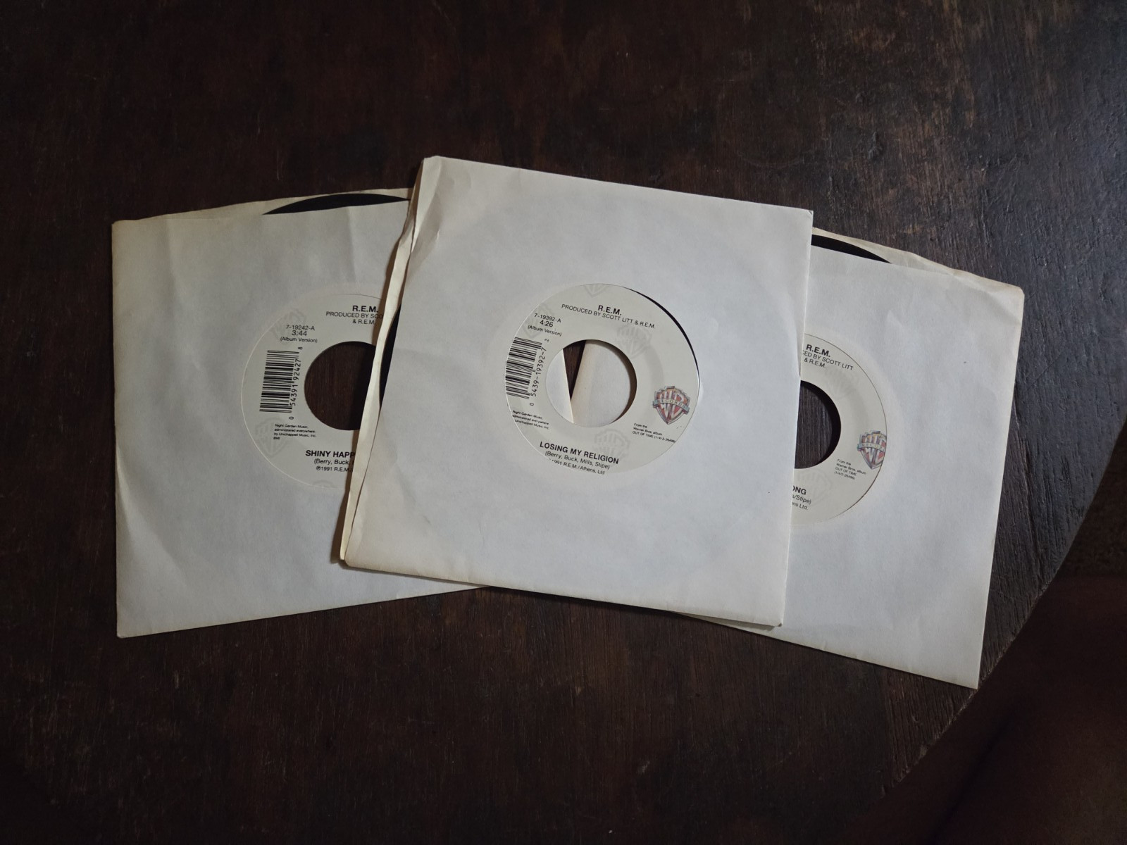 R.E.M. – Losing My Religion First US Pressing 1991 7″ Vinyl w/ Singles BUNDLE NM