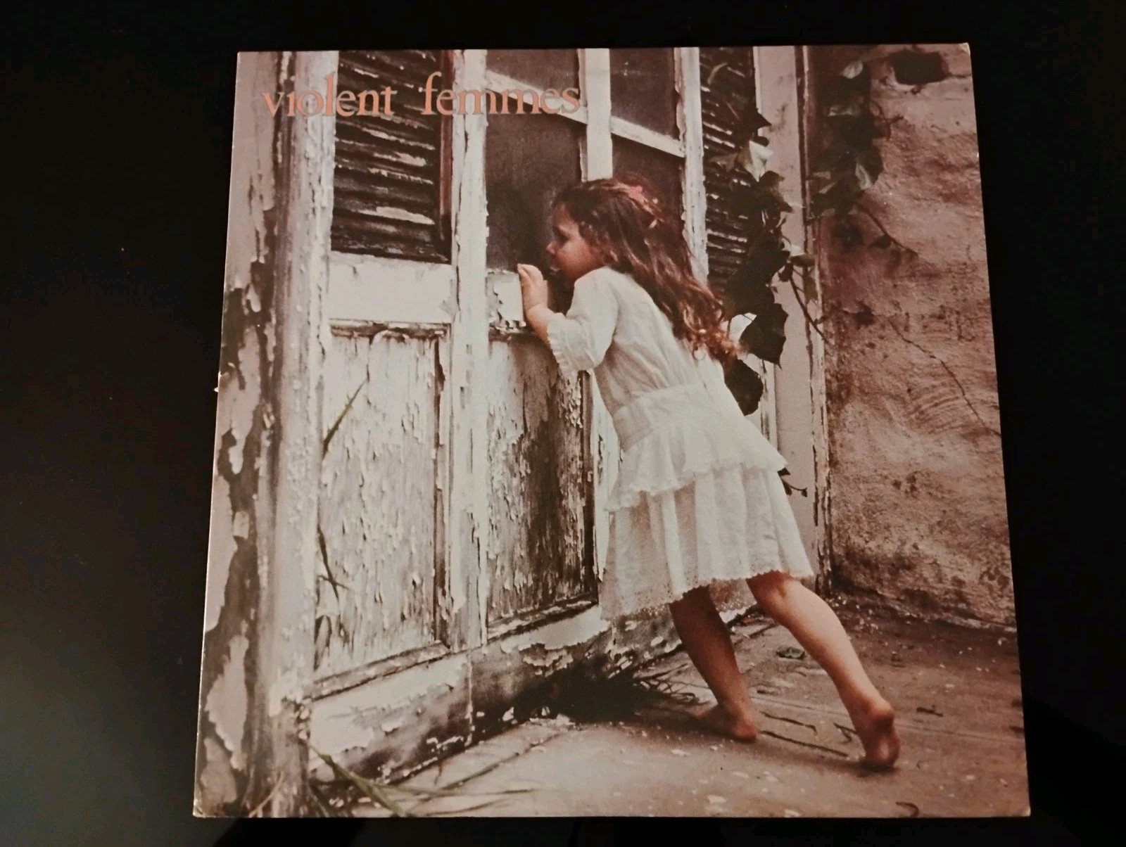 Vintage alternative rock lp VIOLENT FEMMES self-titled 1984 Slash 23845 W/Sleeve