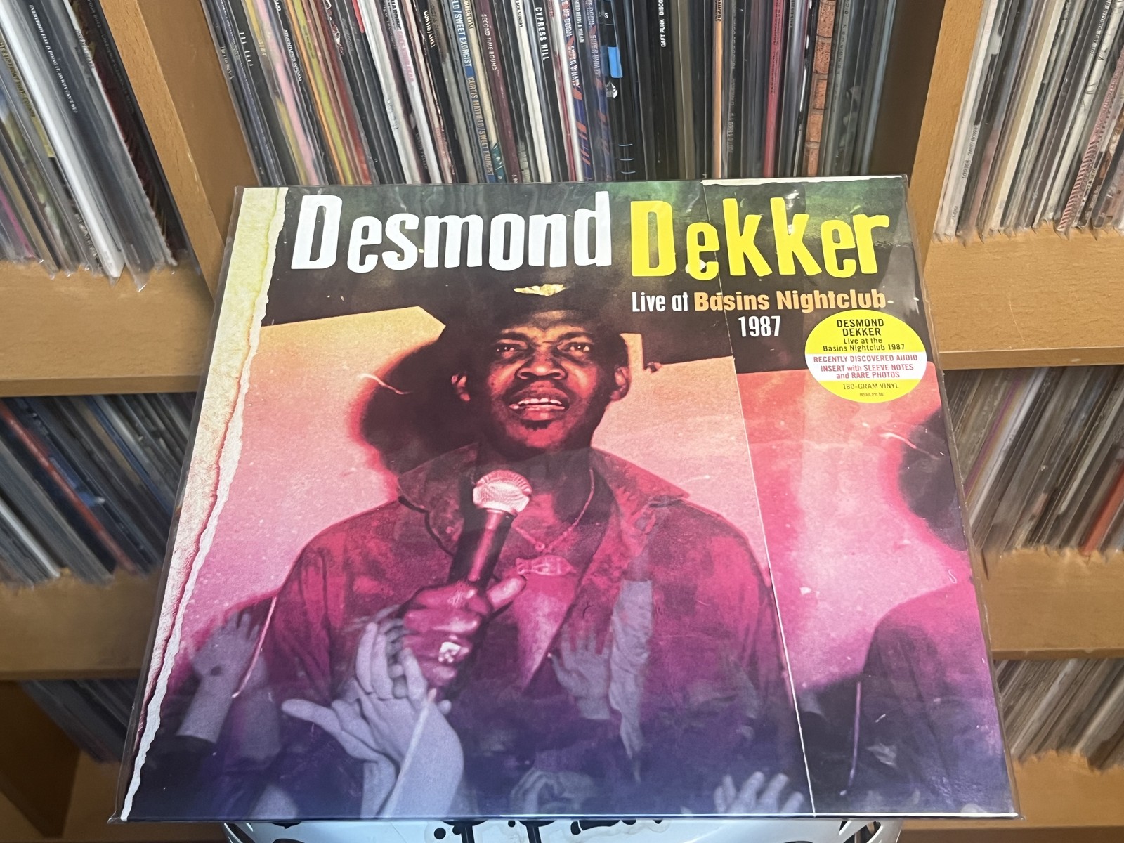 Desmond Dekker – Live At Basins Nightclub 1987 (LP) (Mint (M)) – 4259936337