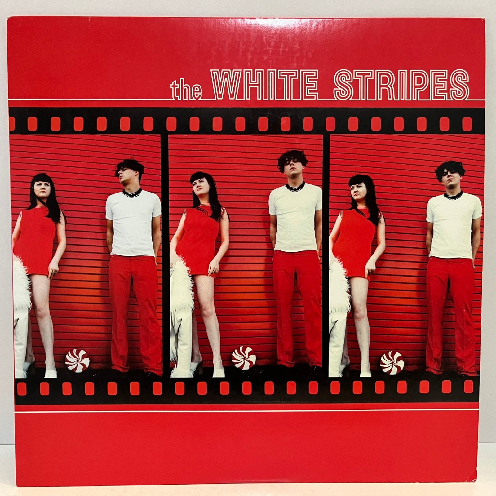 THE WHITE STRIPES – Self Titled (2010) – 12″ Vinyl Record LP – VG+