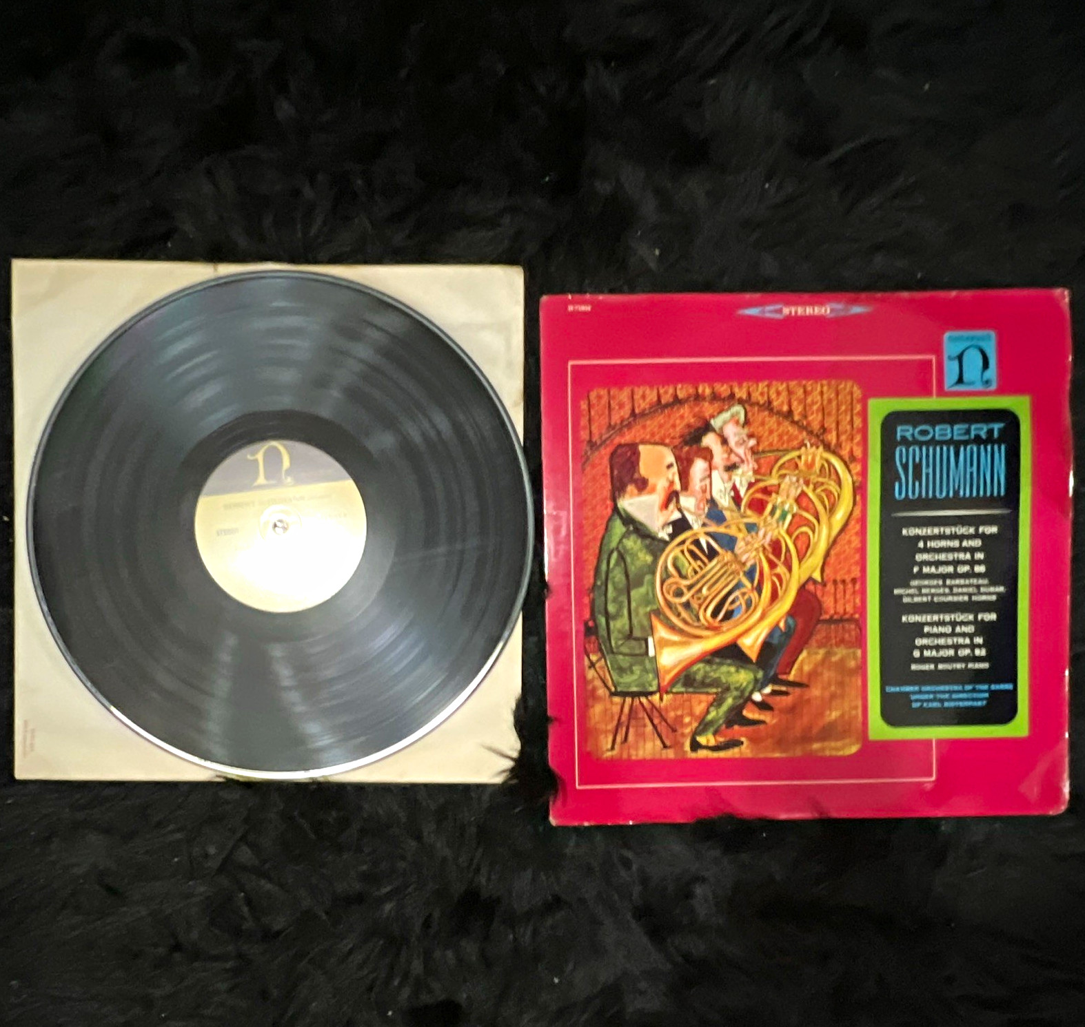 Nonesuch Robert Schumann Konzertstück Op 86 H-71004 Stereo 12″ Black Vinyl LP