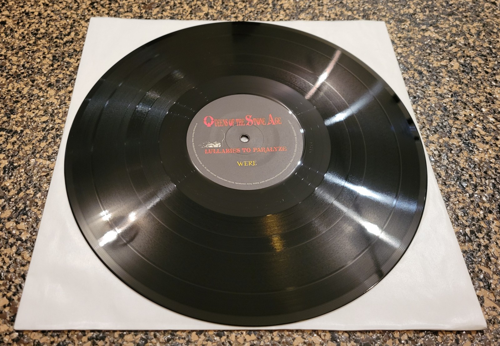 Queens Of The Stone Age – Lullabies To Paralyze 2019 2xLP Gatefold +Bonus+ NM!