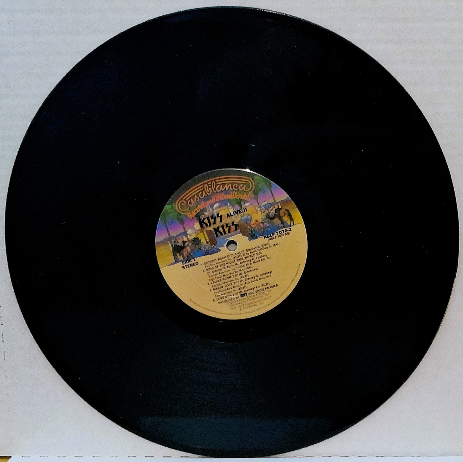 Kiss – Alive II NM 2 x Vinyl, LP,S Oct 14, 1977 Hard Rock No booklet.