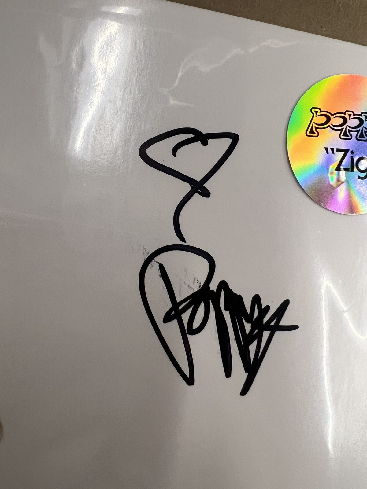 signed zig (mint green/black & white marble vinyl lp) – autographed by poppy