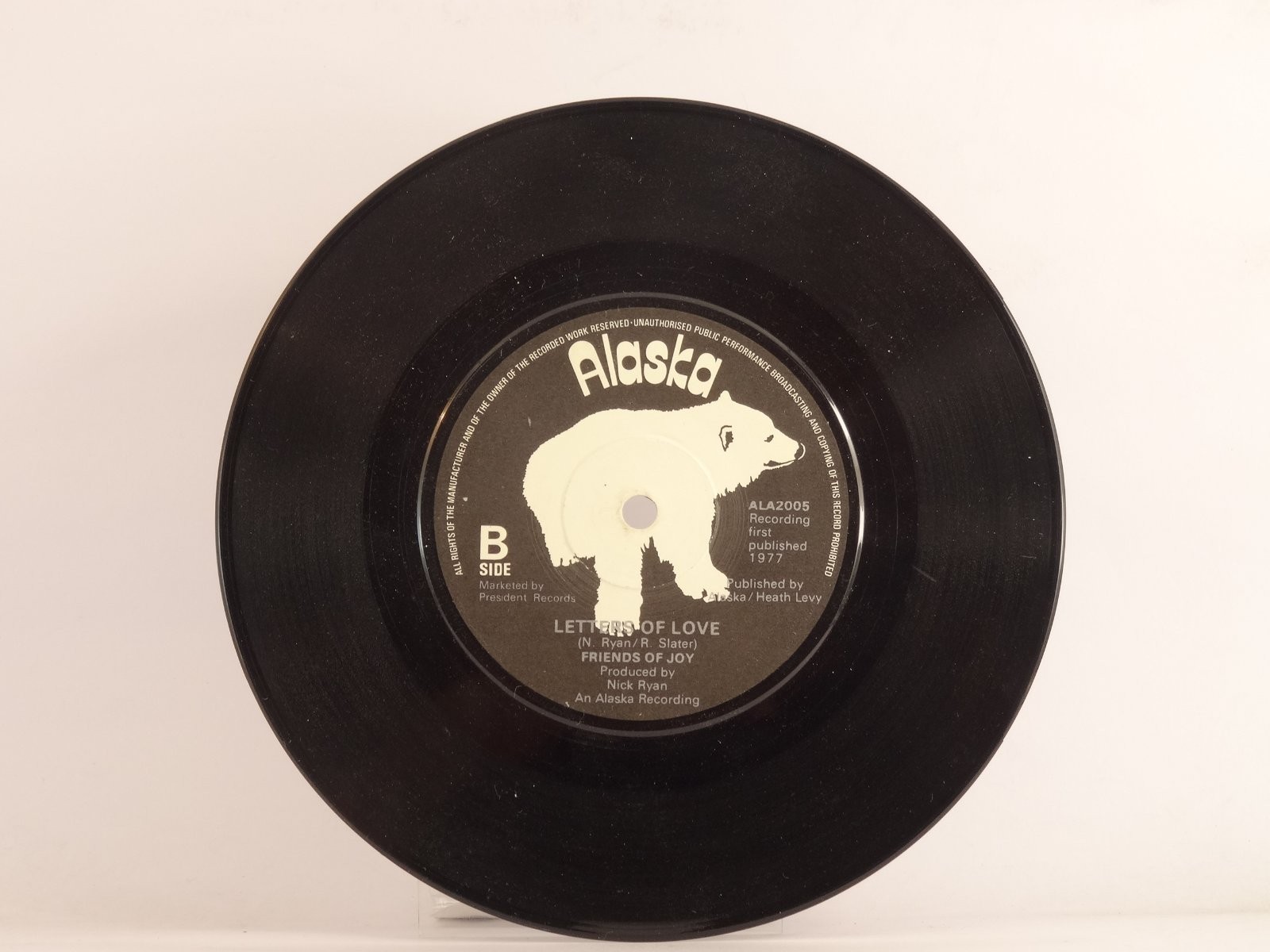 JOY SARNEY NAUGHTY NAUGHTY NAUGHTY (101) 2 Track 7″ Single including Plain Paper