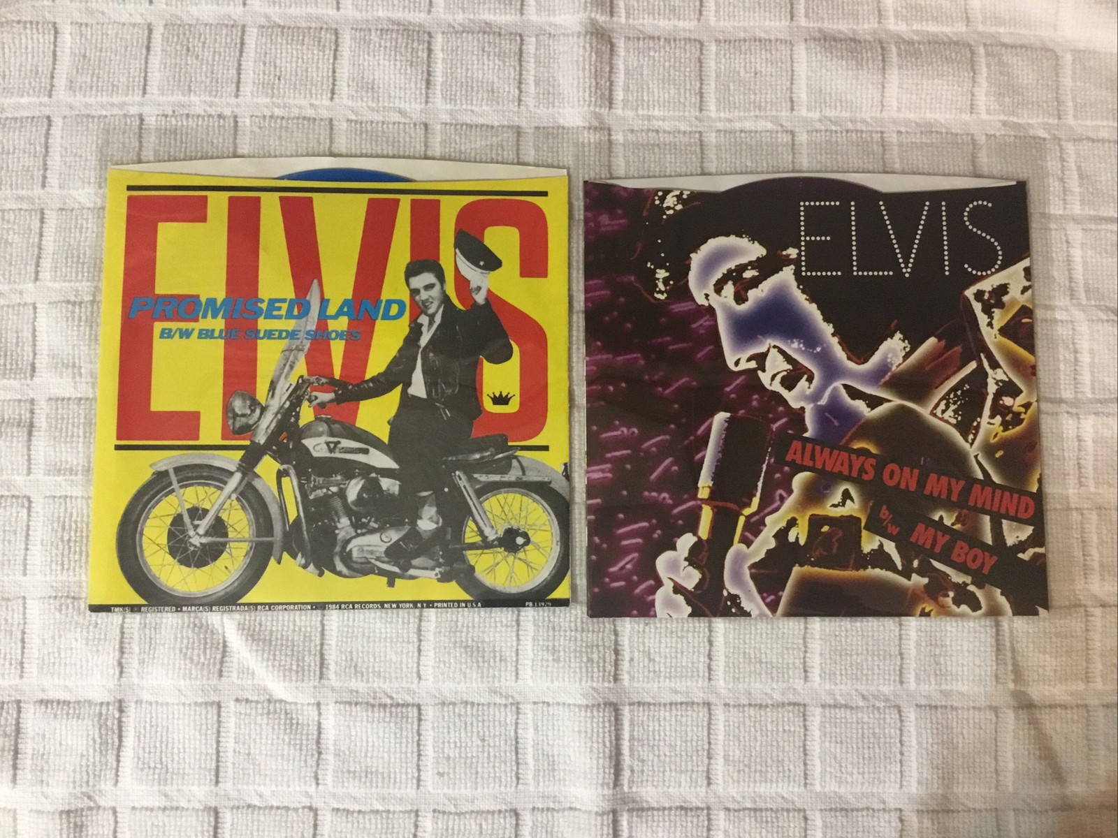 lot Of 2 Mint 50th Anniversary 45 Rpm Colored Vinyl Records. Nice Elvis Classics