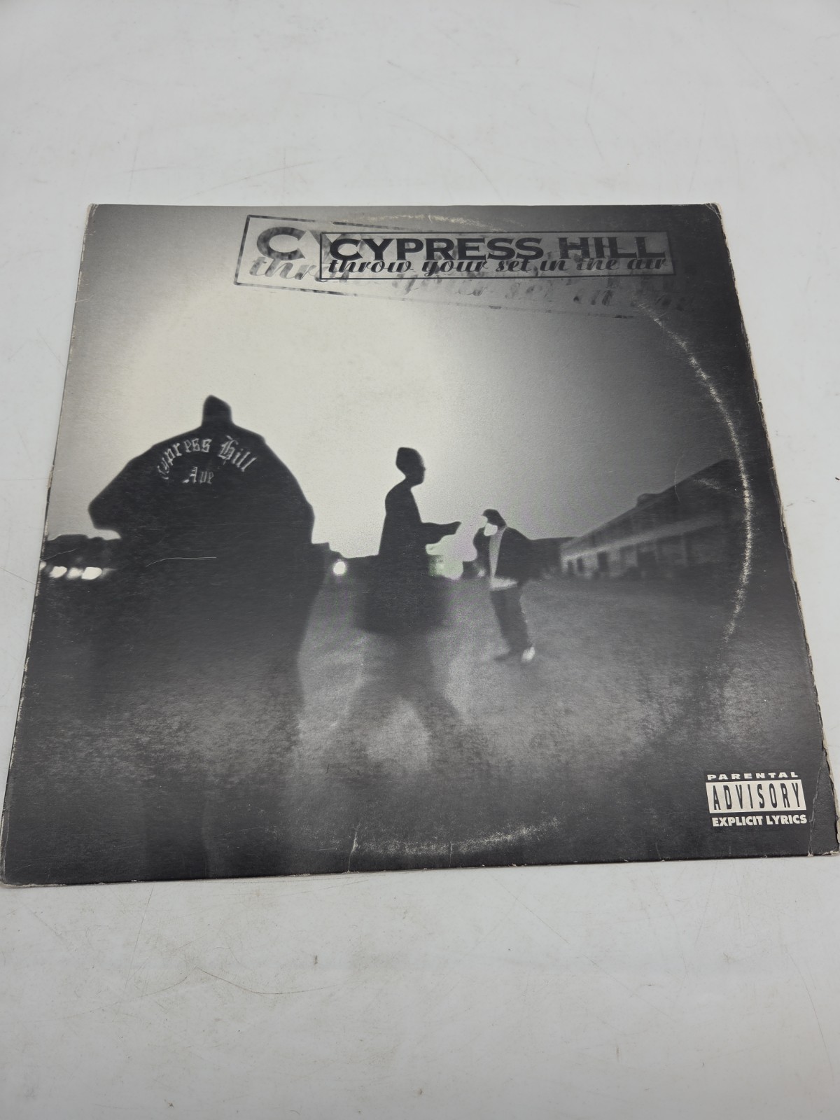 CYPRESS HILL -THROW YOUR SET IN THE AIR 12″ 662354 6 RUFFHOUSE RECORDS 1995 VG+