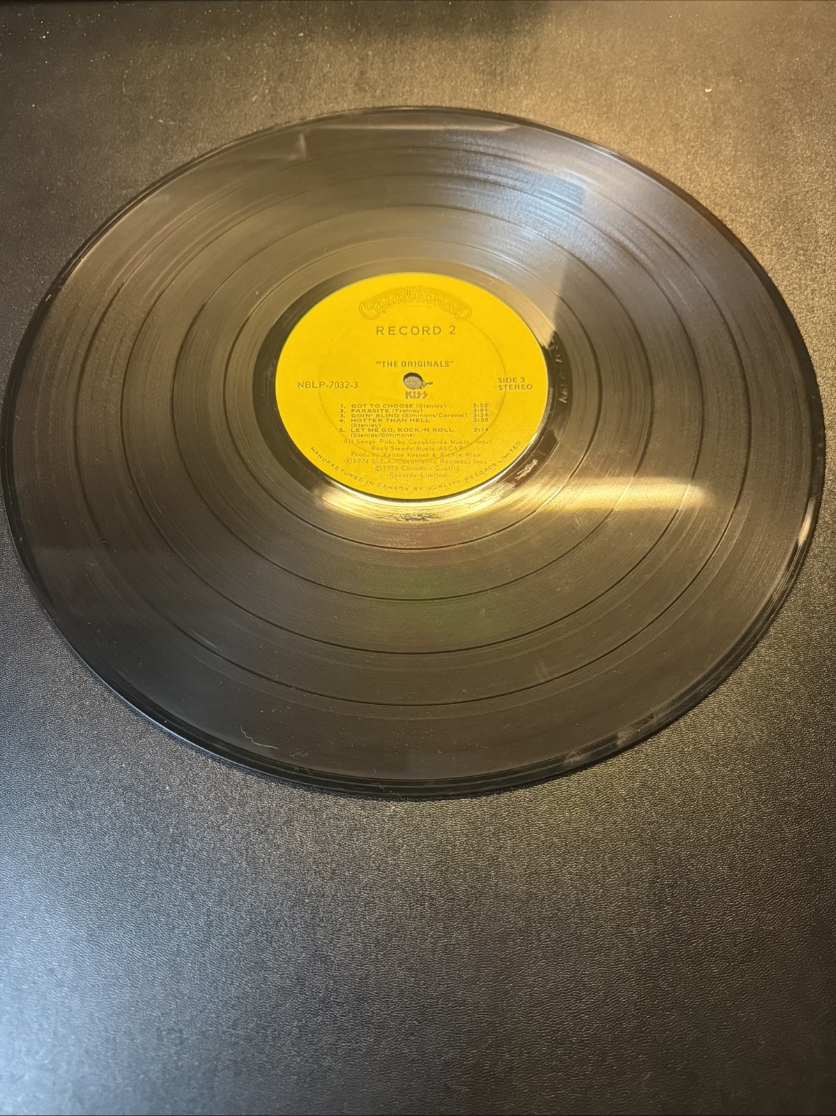 1976 KISS The Originals Vinyl Record LP with Inserts. Limited Edition 1st Print