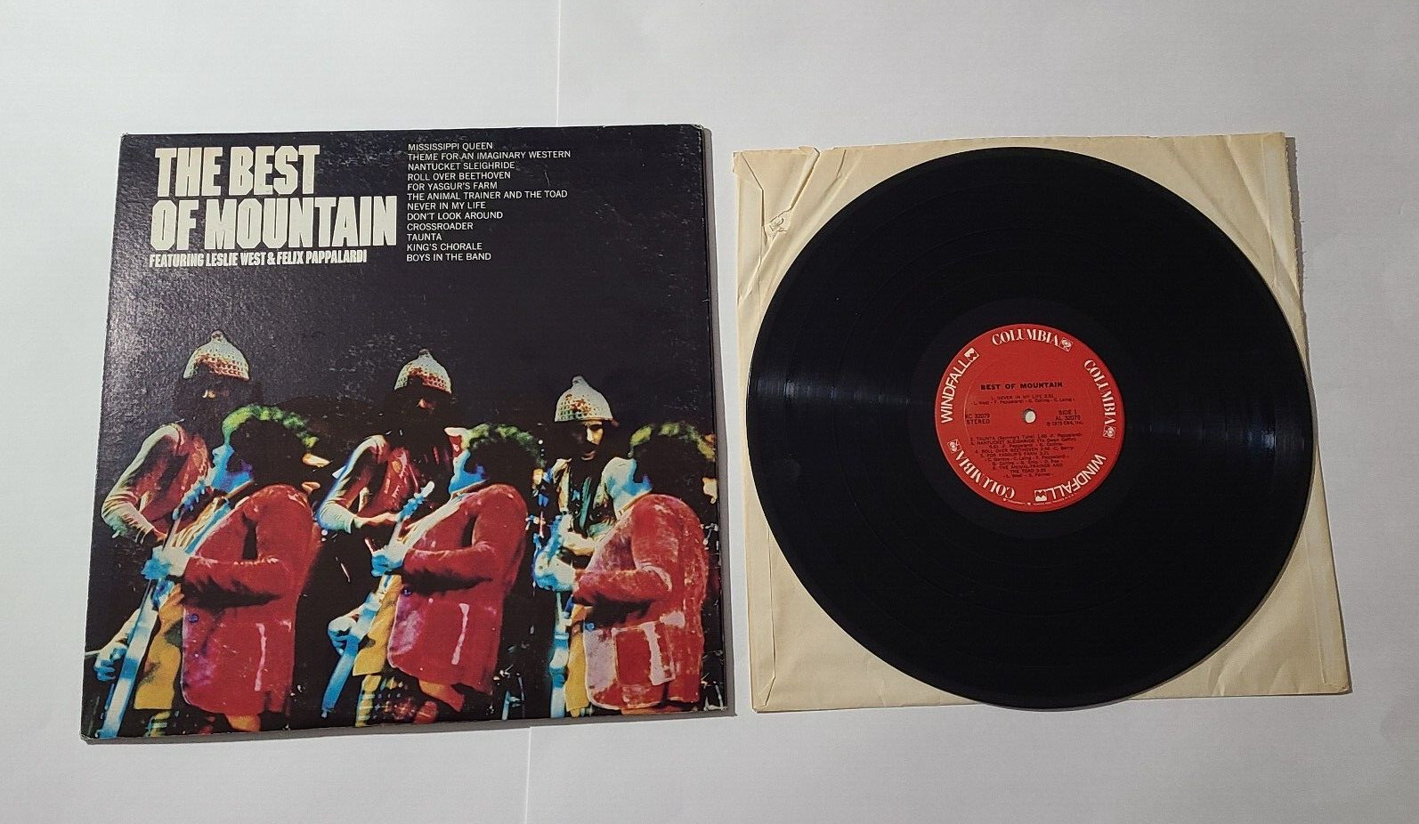 Mountain – The Best of. Gatefold LP 1973 Windfall/Columbia (KC 32079) VG+/VG+