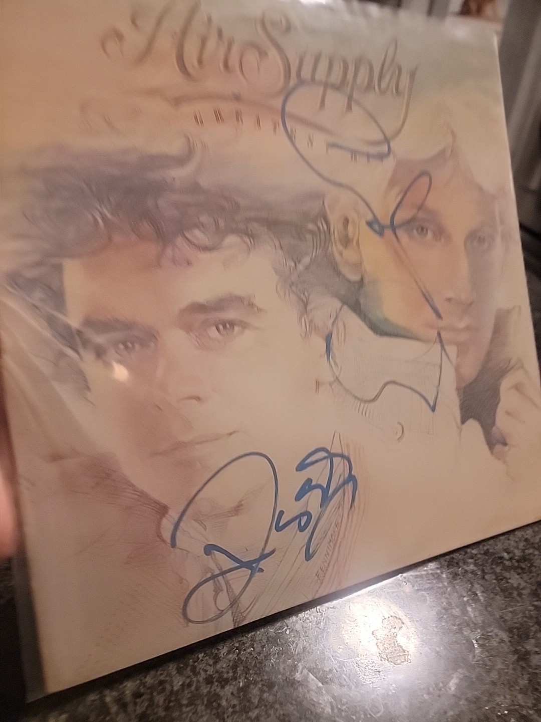 1983 Air Supply “Greatest Hits” LP – Arista Records [original autographs] NM