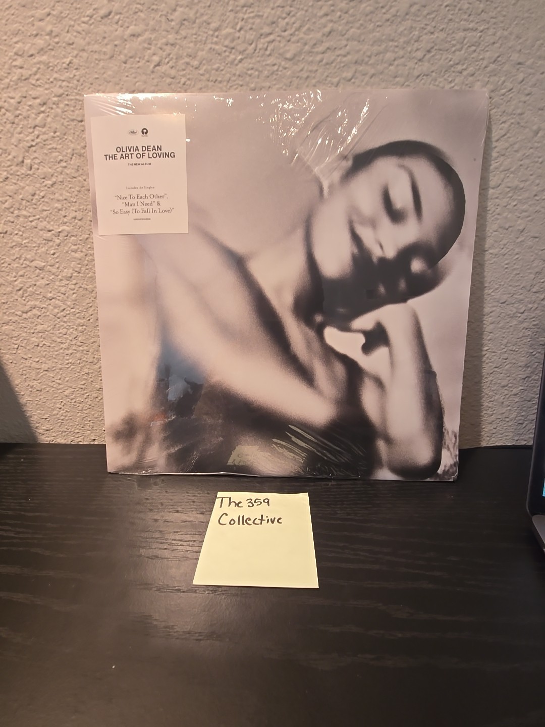 Olivia Dean – The Art Of Loving