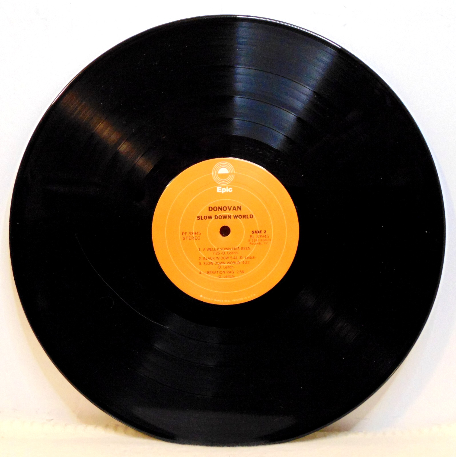 Donovan – Slow Down World – 1976 Epic PE 33945 Folk Rock Vinyl LP Record Album