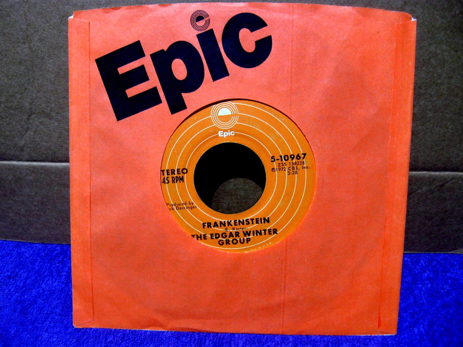The Edgar Winter Group 45 Frankenstein / Undercover Man VG+ VINYL EPIC Sleeve