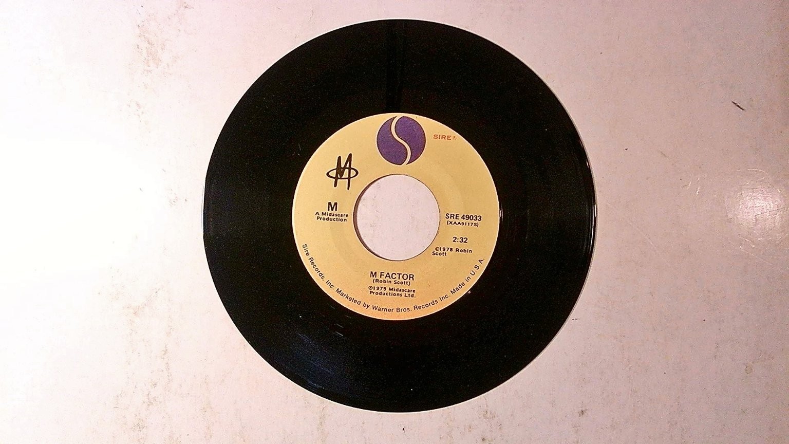 M – Pop Muzik 7″ Record 1979 Sire New Wave Synth-Pop 45 RPM
