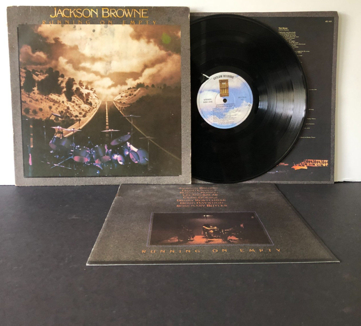 Jackson Browne RUNNING ON EMPTY 1977 Asylum + Booklet Low grade cover VG record