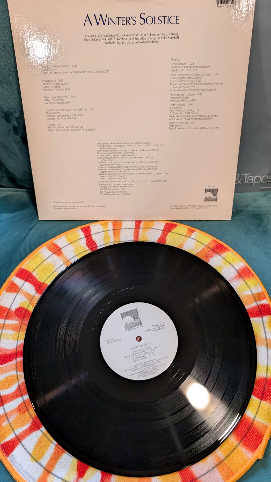 Windham Hill Artists – A Winter’s Solstice LP 1985 Windham Hill WH-1045 NM/EX