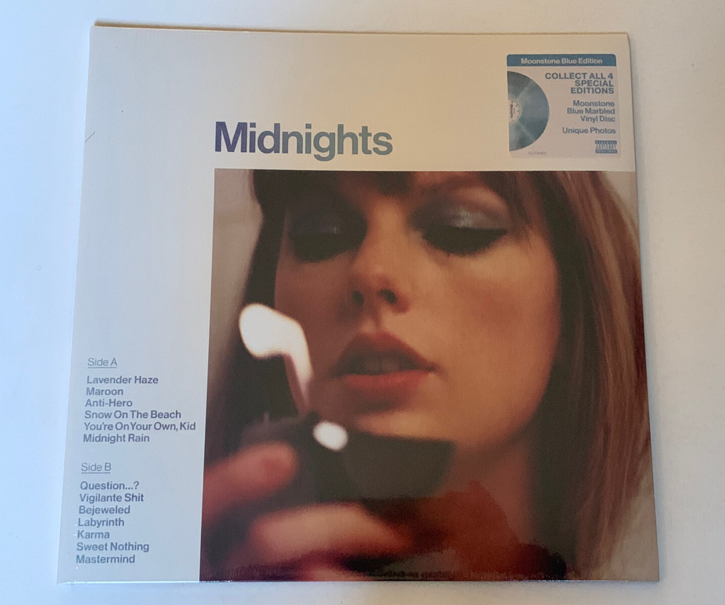 TAYLOR SWIFT MIDNIGHTS LIMITED EDITION MOONSTONE BLUE MARBLED VINYL RECORD