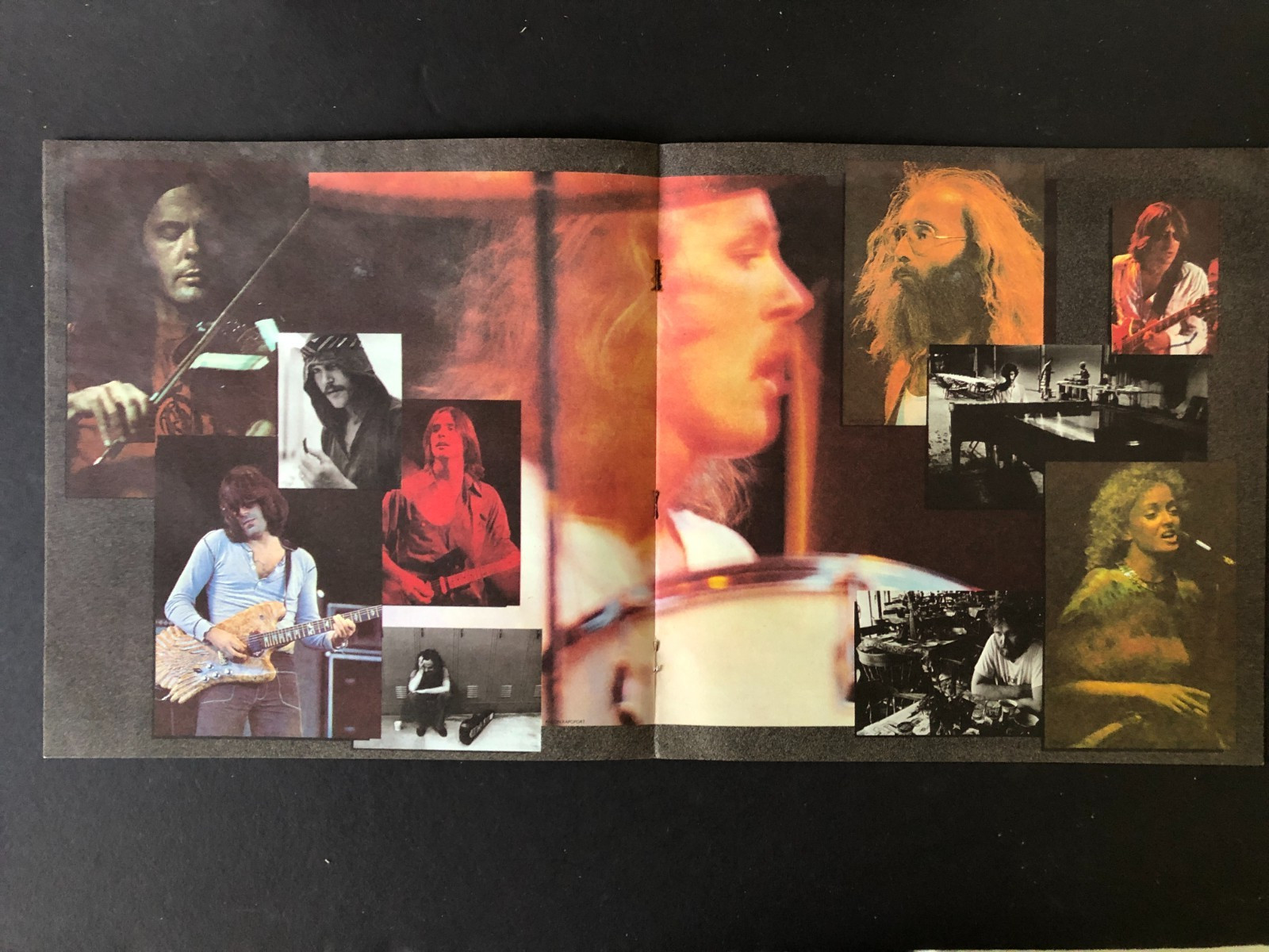 Jackson Browne RUNNING ON EMPTY 1977 Asylum + Booklet Low grade cover VG record
