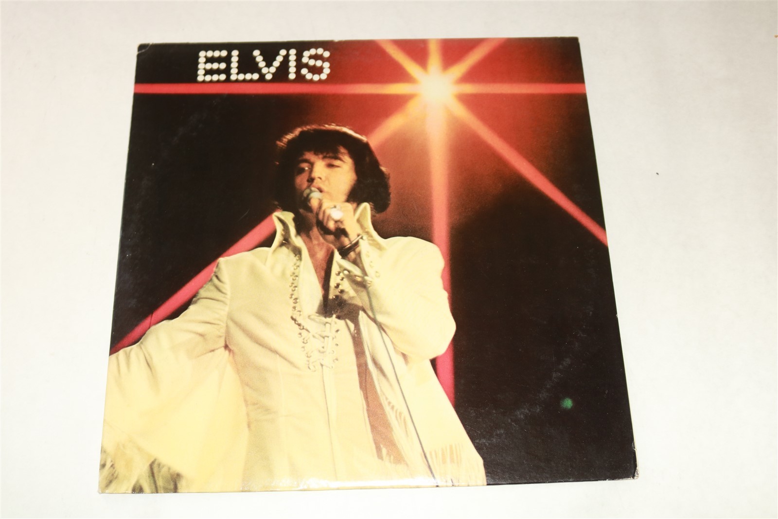 ELVIS PRESLEY – You’ll Never Walk Alone RCA Camden CALX-2472 LP Vinyl Record NM