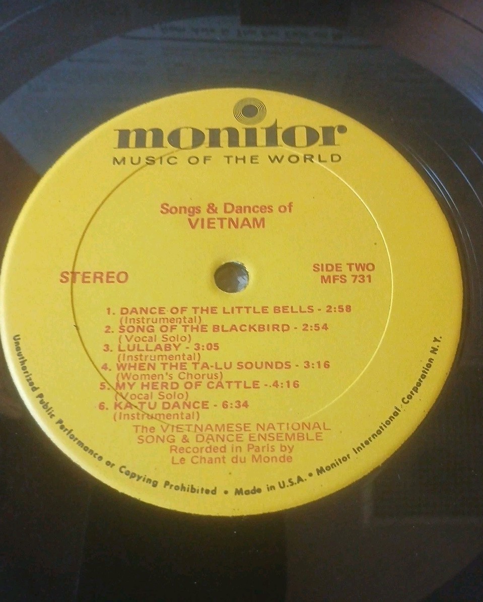Vietnamese National Song &Dance Ensemble•Songs &Dances Of Vietnam (NM) MFS 731