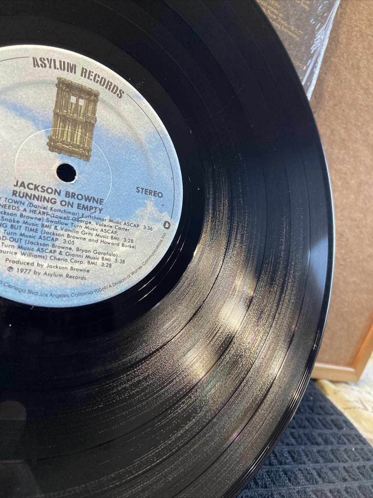 JACKSON BROWNE Running on empty VINYL LP 1977 Asylum 6E-113 /Shrink/ Free Ship