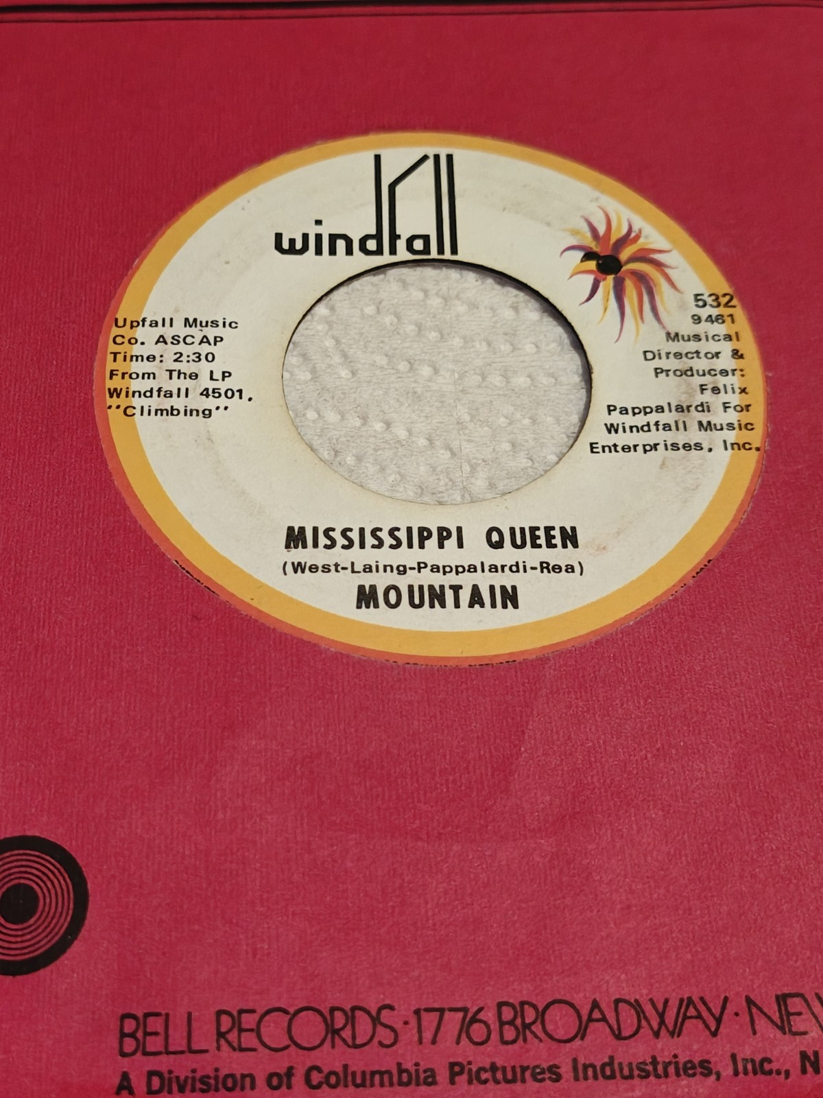 Mountain – Mississippi Queen/The Laird 45. – *1970* Windfall Records # 532