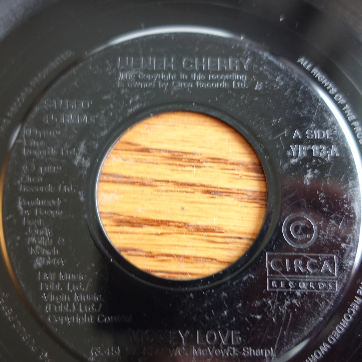 Neneh Cherry – Money Love / Twisted 7″ Jukebox Single 1995 Circa Pop R&B 45 VG