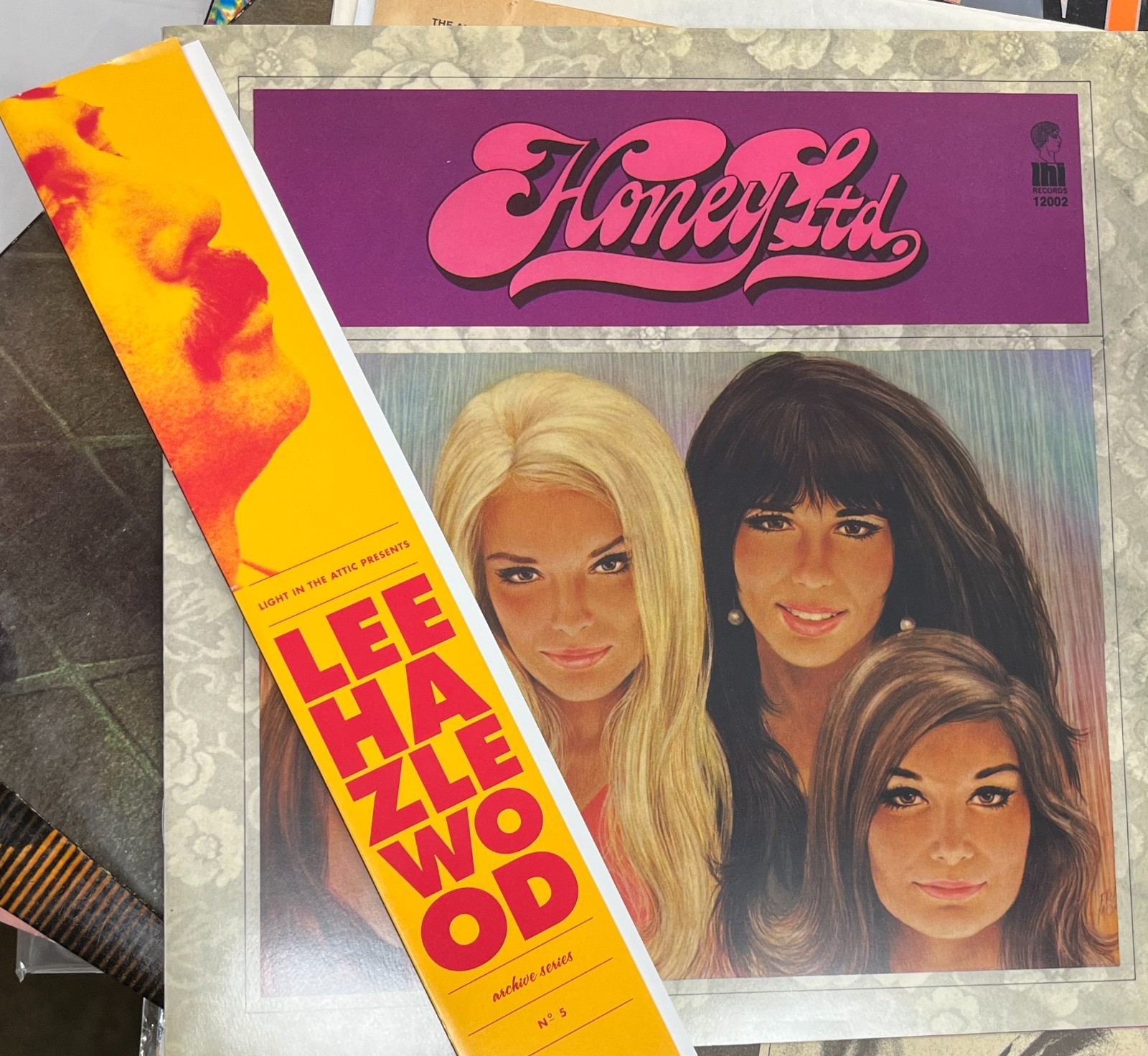 LEE HAZLEWOOD LP LOT – SINGLES & BACKSIDES/HONEY LHI COMPLETE/CAUSE/CHILD vinyl