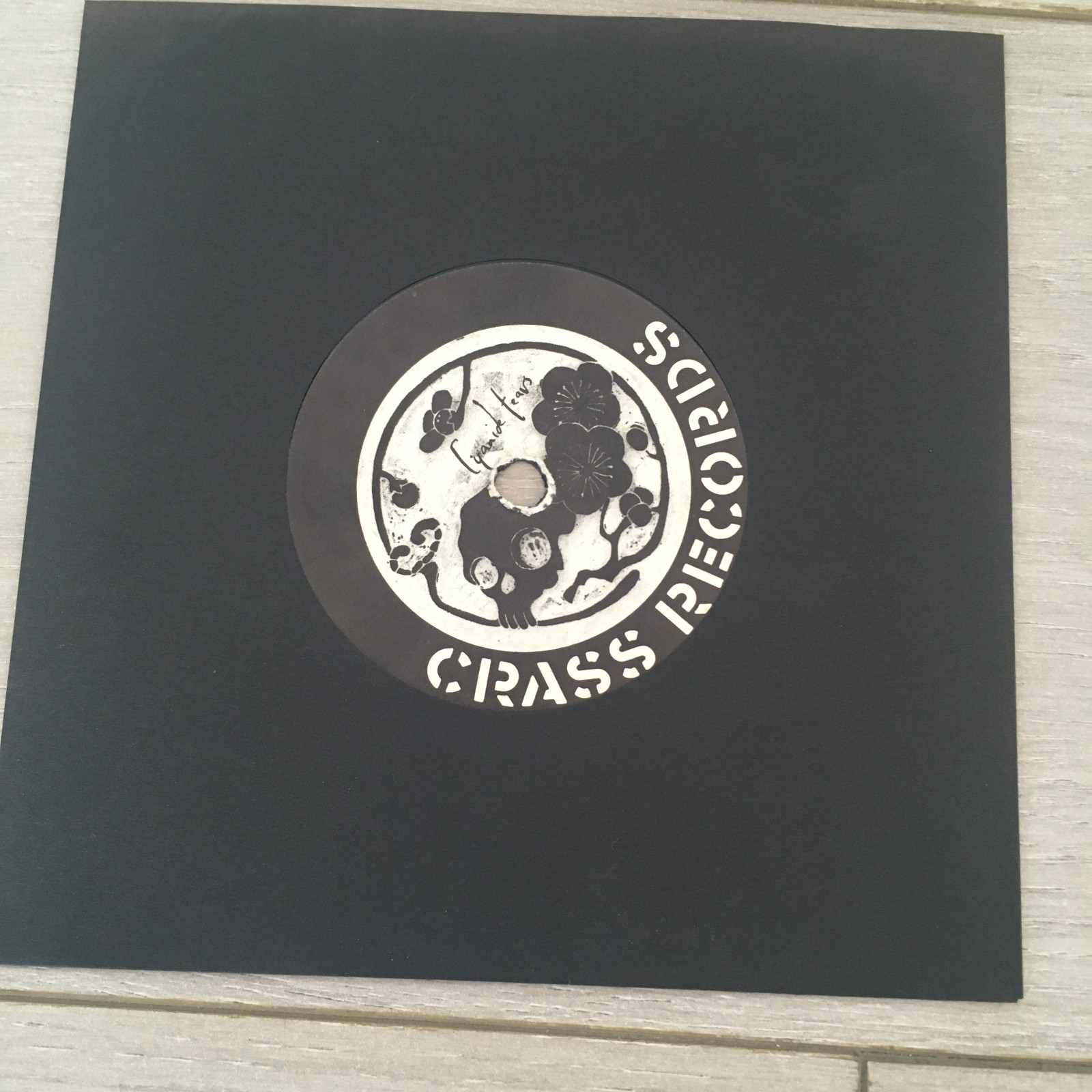 Annie Anxiety – Barbed Wire Halo – 7″ Single Vinyl Record Crass Records