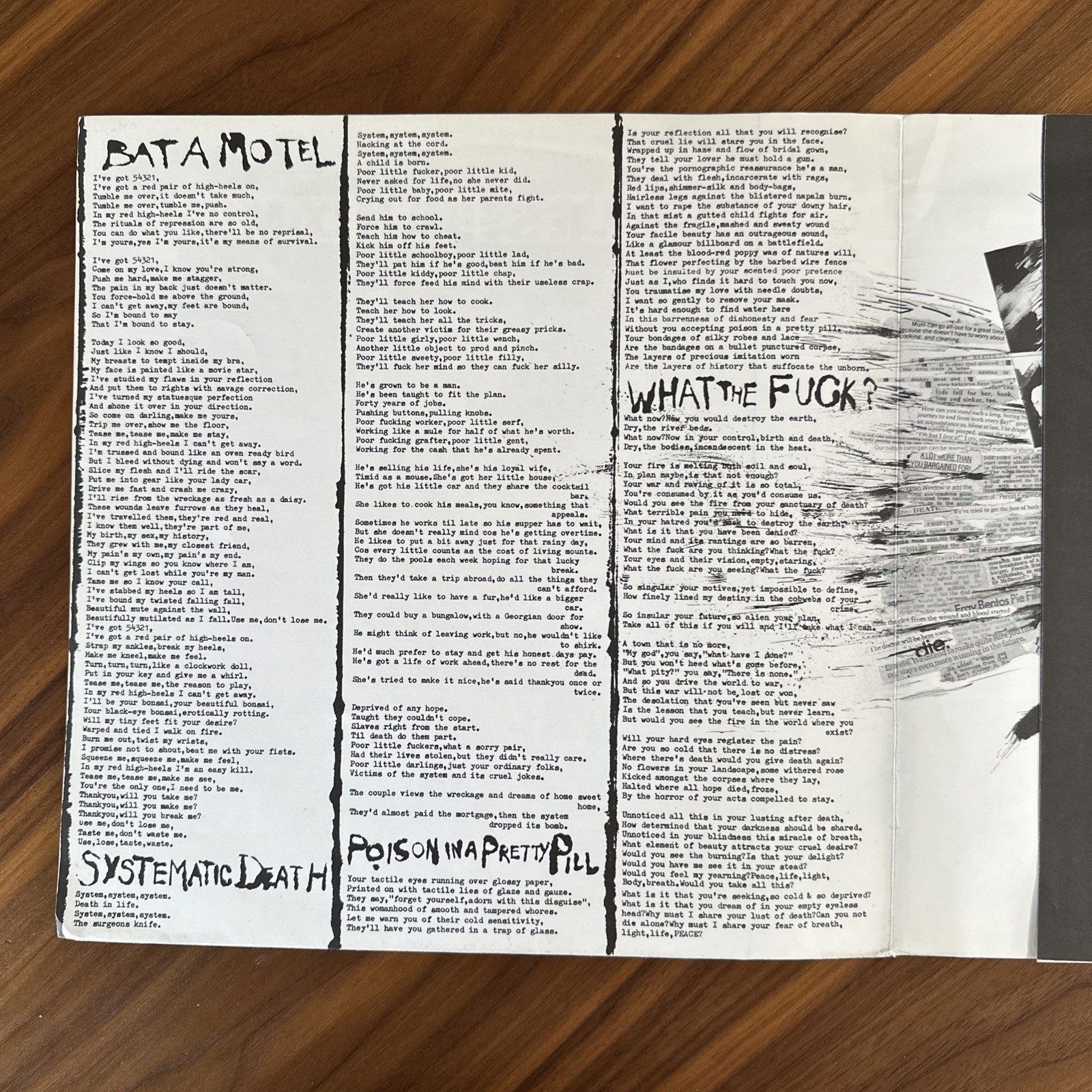 Crass, Penis Envy. Crass Records, 321984/1. RE. £3.00- made in France. EX