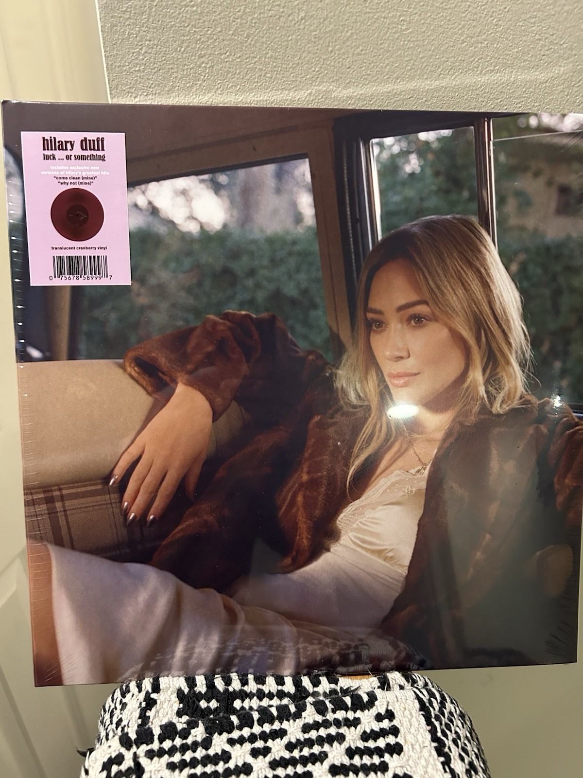 IN HAND – Hilary Duff – Luck Or Something – TRANSLUCENT CRANBERRY /1500