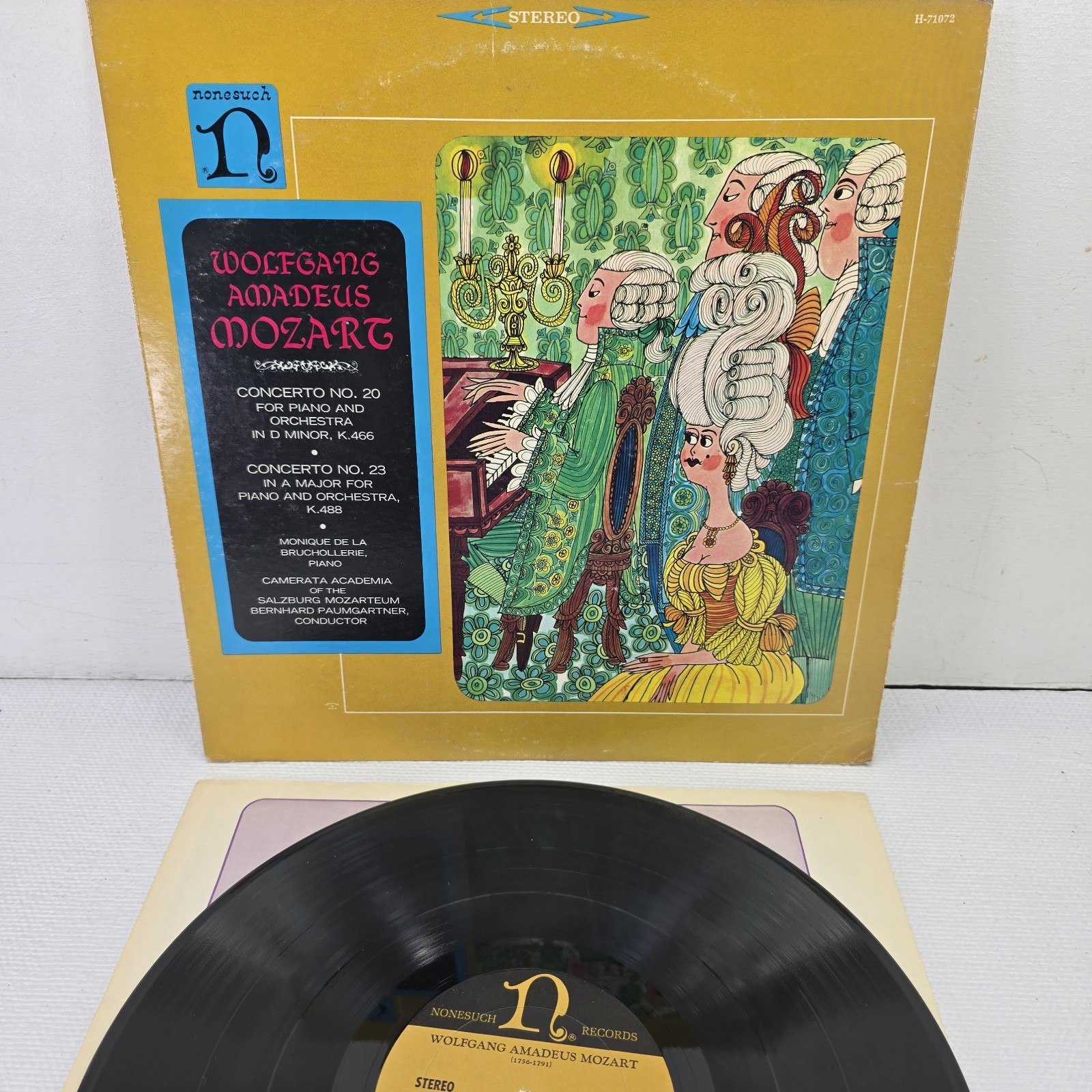 Classical Mozart Nonesuch H-71072 PIANO Concertos Numbers 20 23 LP Record Vg+