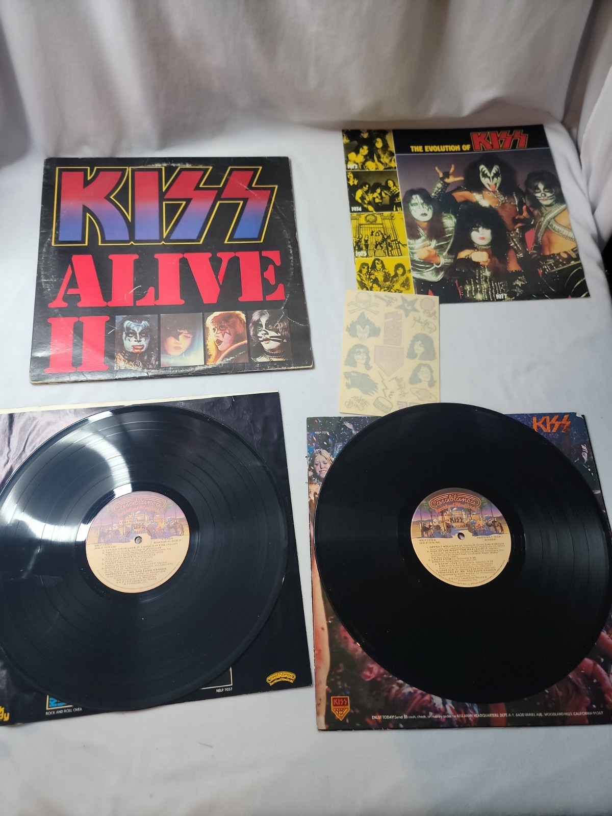 Kiss Alive II 2LP NBLP 7076-2-11.98 Tested Vinyl Inserts Book Tattoos