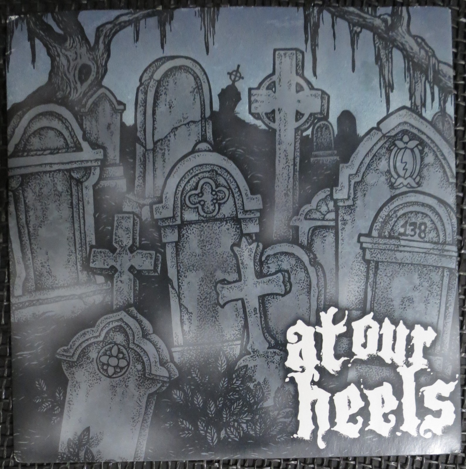 AT OUR HEELS s/t Punk Metal SAN FRANCISCO California 7″ HARDCORE Heavy Record 09