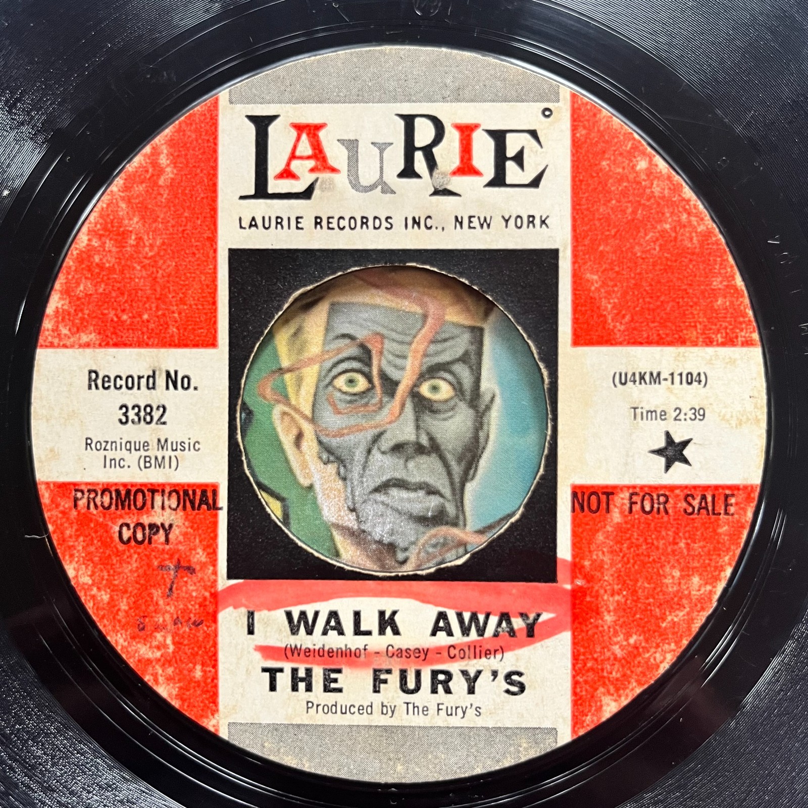 HEAR Fury’s 45 I Walk Away / Gone In The Night LAURIE garage psych Furys promo