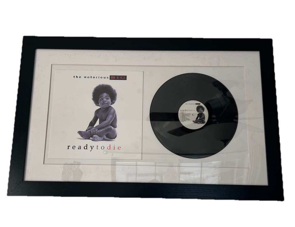 THE NOTORIOUS BIG READY TO DIE VINYL FRAMED PICTURE.