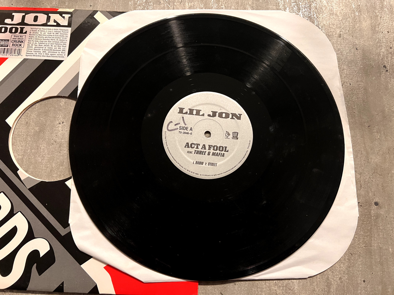 Lil Jon Act a Fool Explicit Lyrics 12″ Vinyl record VG+ W/ Three 6 Mafia