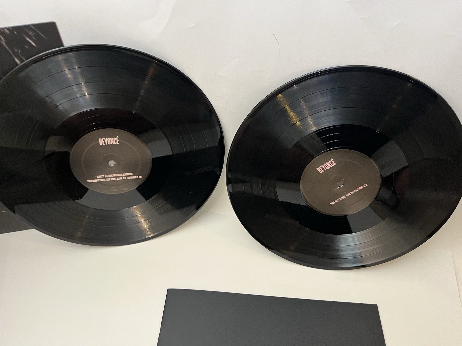 Beyoncé Self Titled 2014 2LP Vinyl Limited, Official, DVD + 28-page Booklet EX!