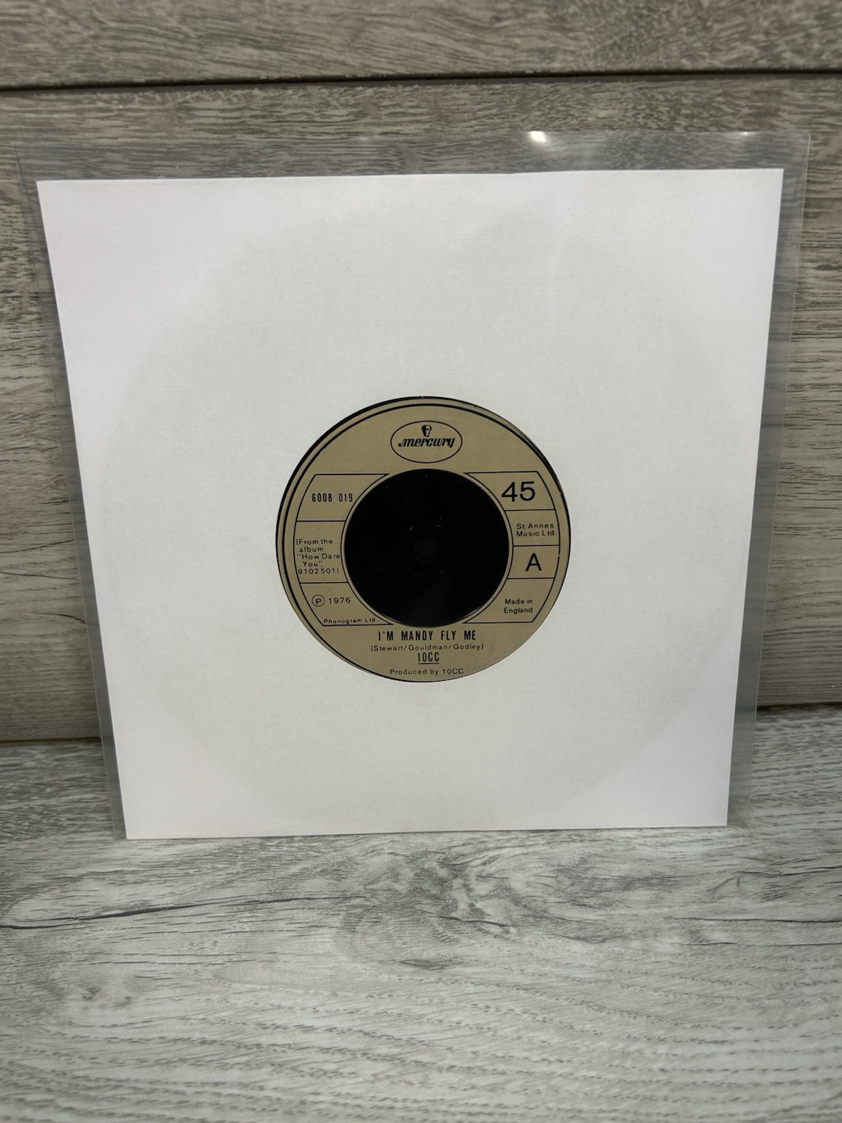10CC I’M MANDY FLY ME 2 Track 7″ Single Plain Paper Sleeve MERCURY RECORDS