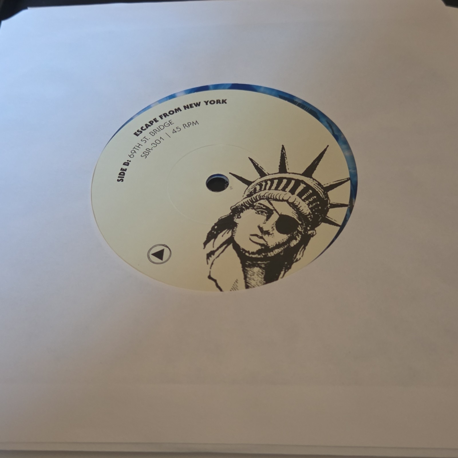 OOP John Carpenter Escape From New York 2022 Blue Splatter Vinyl Box SBR-301