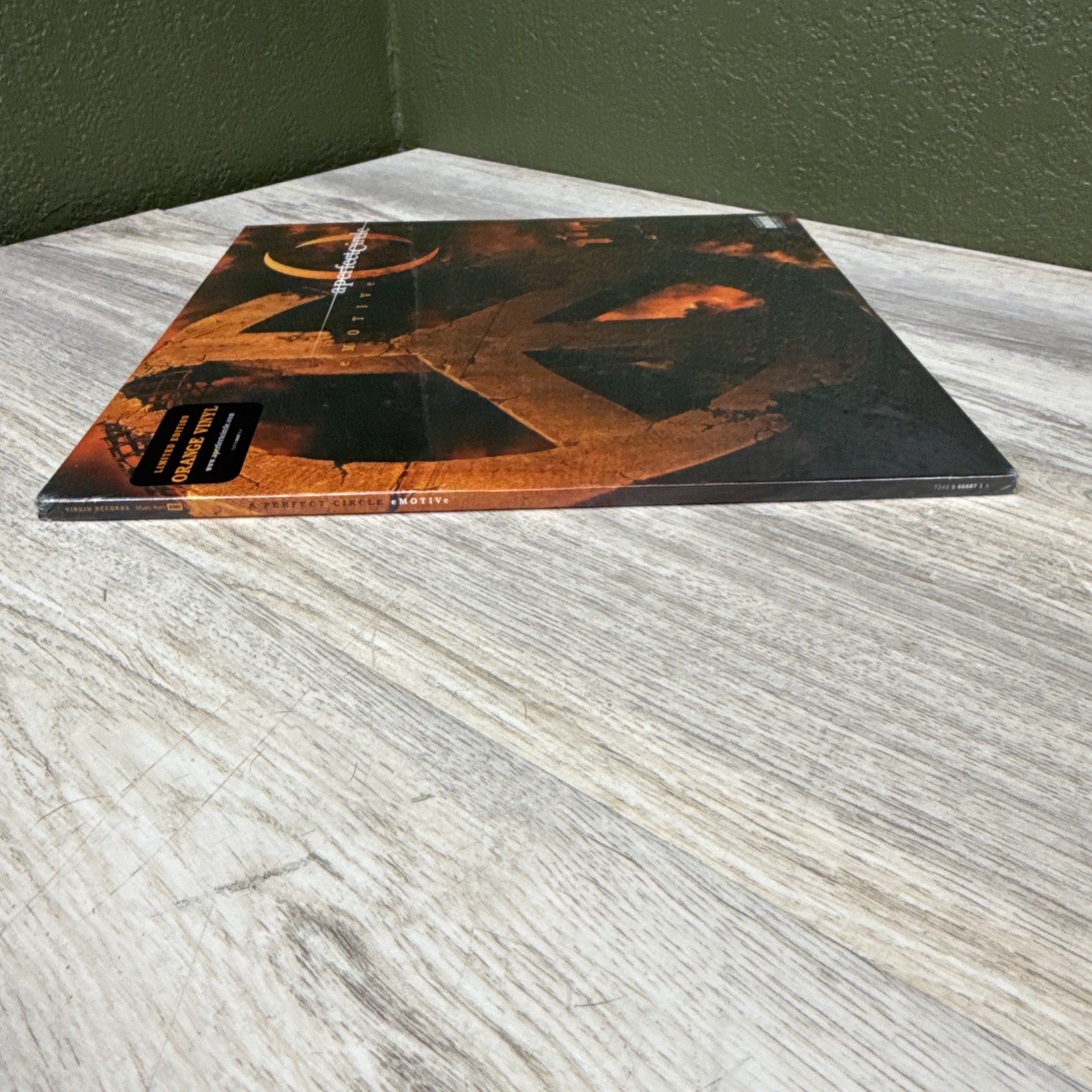 A PERFECT CIRCLE EMOTIVE 2x LP ORANGE VINYL LIMITED Edition 2005 New Sealed