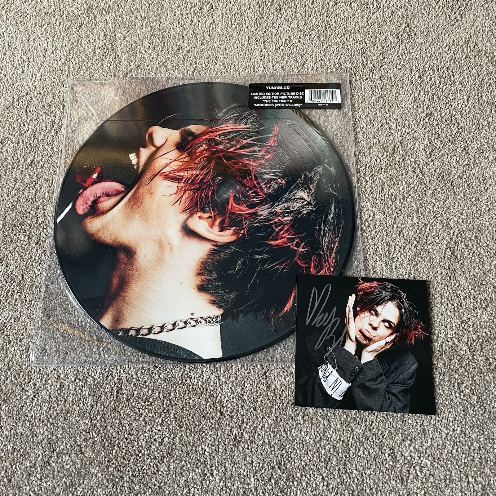Yungblud – Self Titled Fourth Album Vinyl Record PICTURE DISC / SIGNED Card 2022