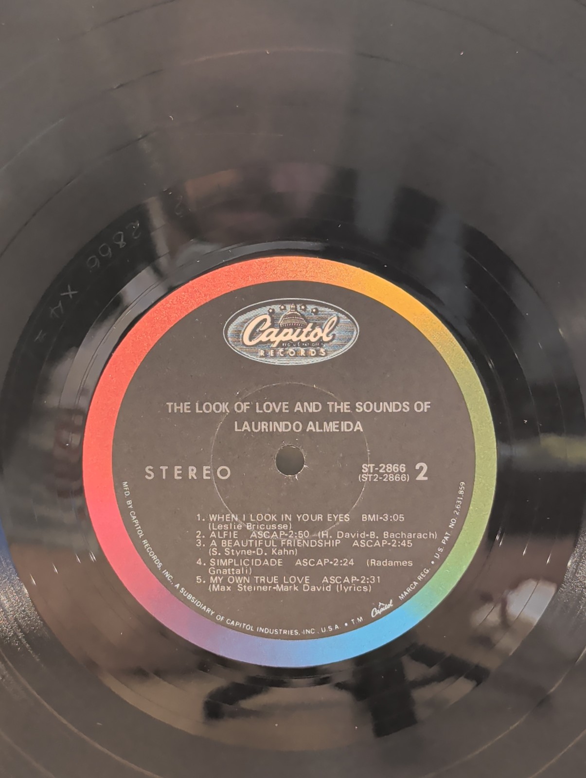 Laurindo Almeida | The Look Of Love & Sounds | LP 1968 Capitol ST 2866 | VG+/VG+