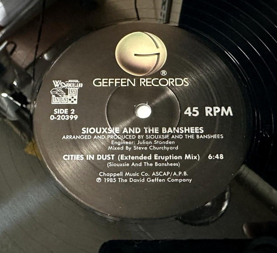 🔥SIOUXSIE AND THE BANSHEES “Cities In Dust” US PROMO 1st press 12″ 45 Goth Rock