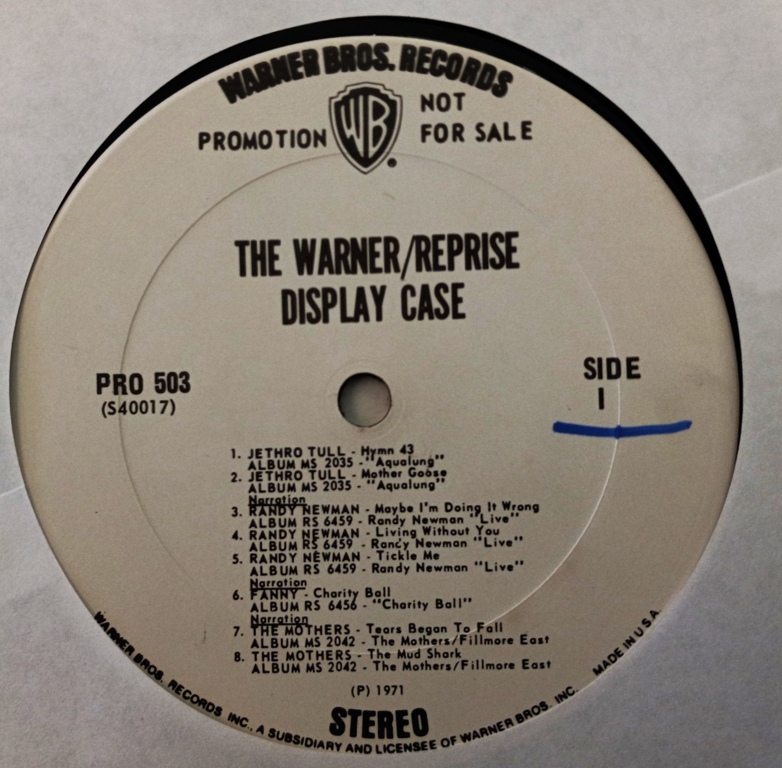 WARNER/REPRISE DISPLAY CASE PRO 503 – 2 LPS – “RARE PROMO” SEE DESCRIPTION