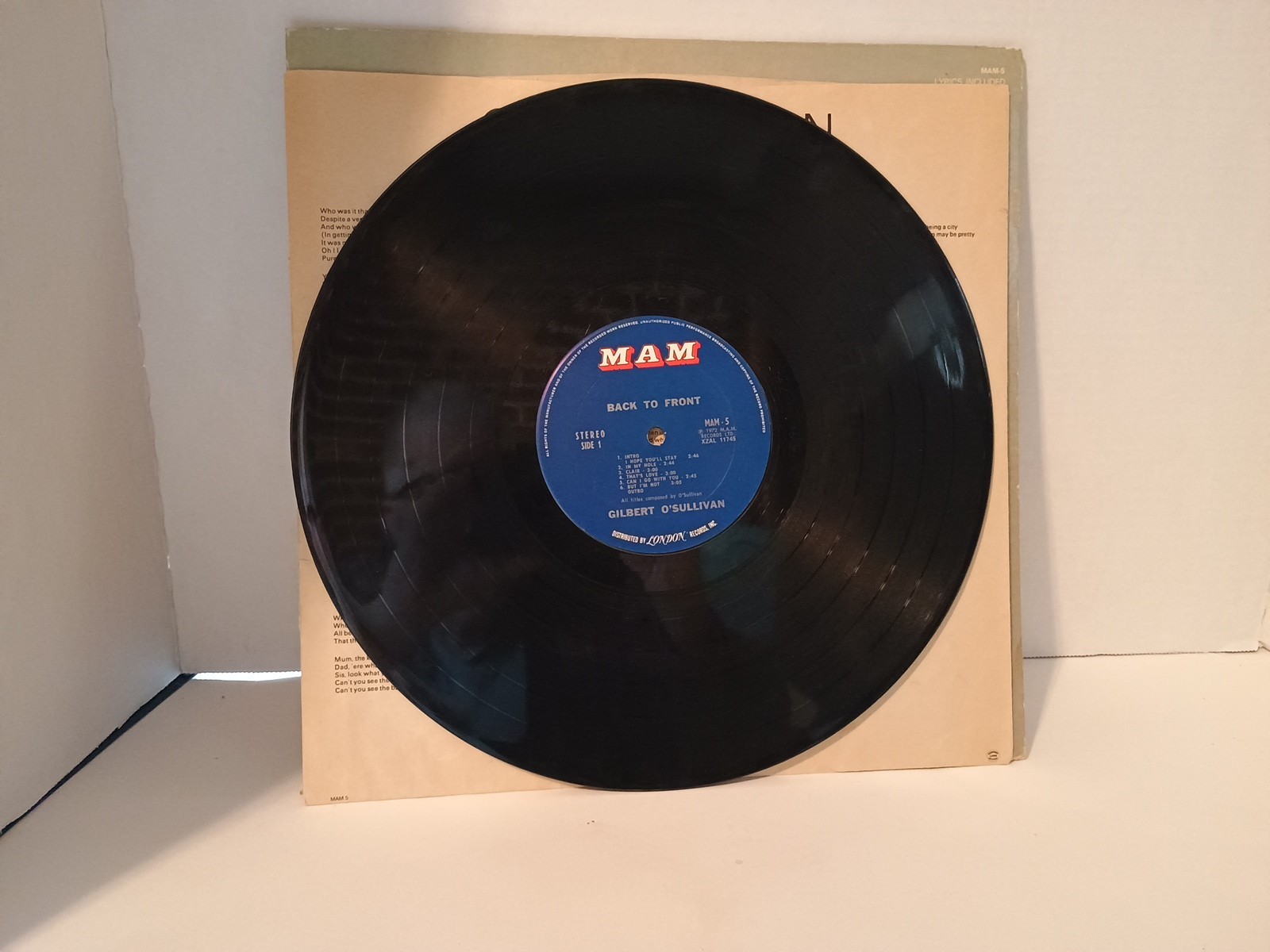 Gilbert O’Sullivan Back To Front Record 33 RPM Vinyl LP MAM withLyrics